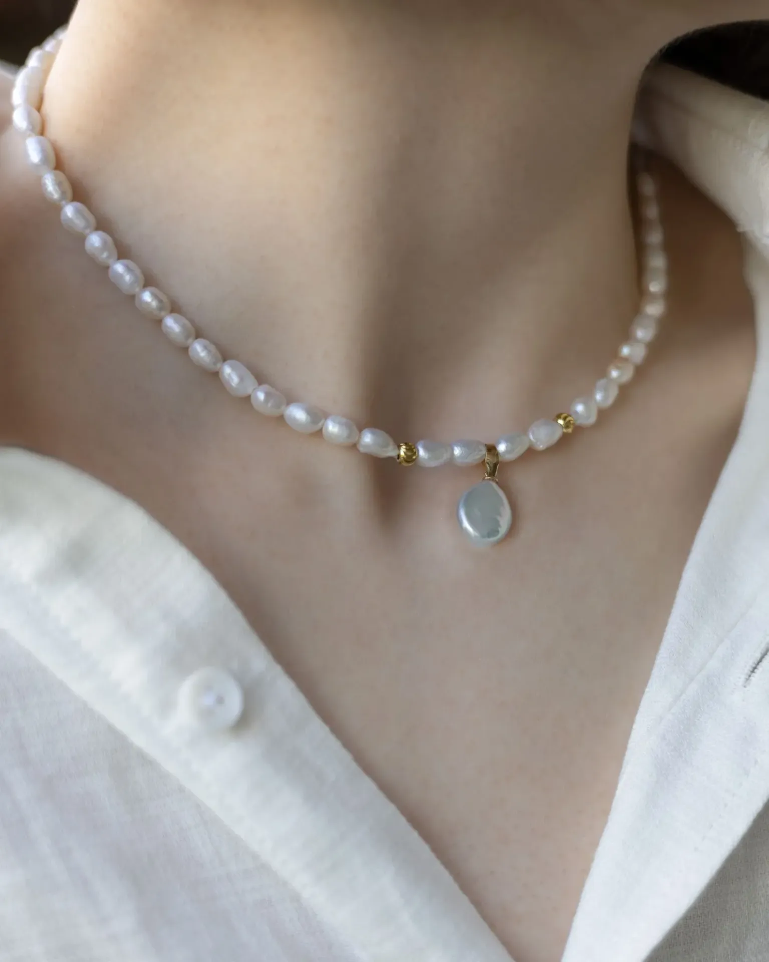 Moonlit Pearl